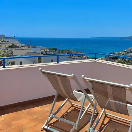 Szálloda Degli Ulivi Castro (Lecce)