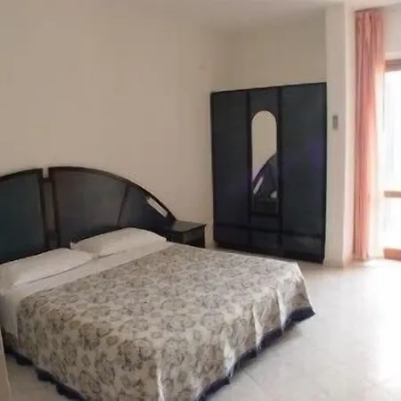 Szálloda Degli Ulivi 3*