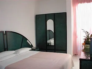 Szálloda Degli Ulivi Castro (Lecce)